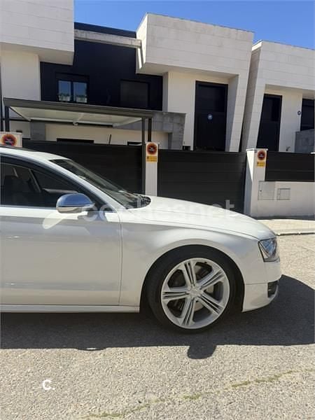 Usado Audi S8 520 CV (382 kW) 2013 Blanco Berlina