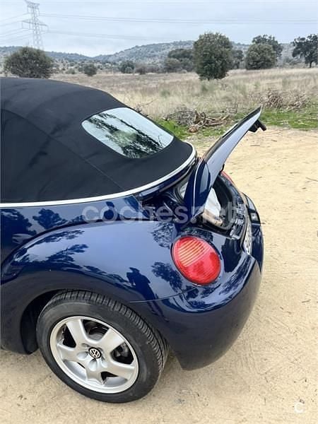 Usado VW New Beetle Cabriolet 115 CV (84 kW) 2003 Azul Descapotable