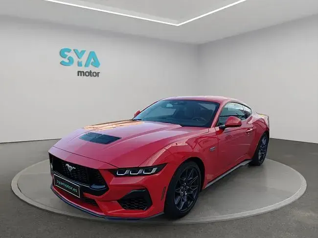 Usado Ford Mustang GT 450 CV (330 kW) 2024 Rojo Coupe