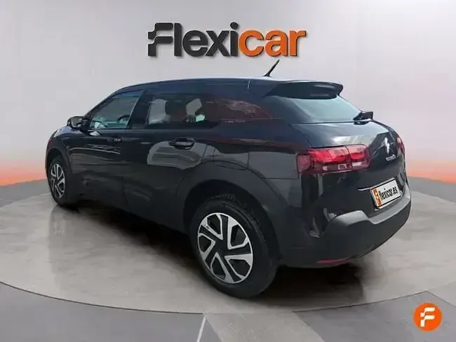 Usado Citroën C4 Cactus 102 CV (75 kW) 2020 Negro Utilitario