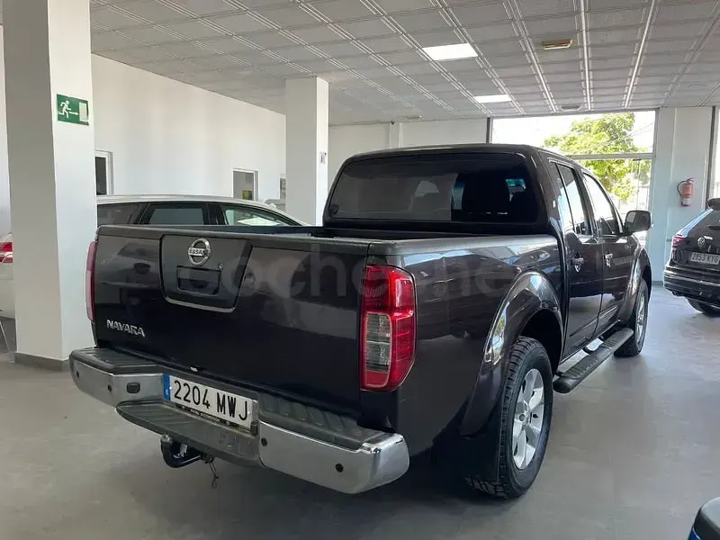 Usado Nissan Navara SE 190 CV (139 kW) 2014 Marrón Pickup/Camioneta