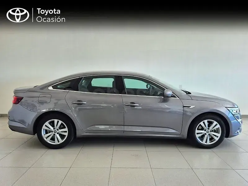 Usado Renault Talisman Zen 160 CV (117 kW) 2017 Gris / plata Berlina