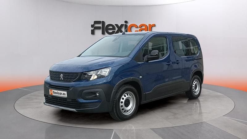 Usado Peugeot Rifter Allure 101 CV (74 kW) 2024 Azul Monovolumen