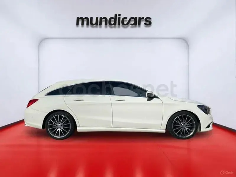 Occasion Mercedes CLA220 Shooting Brake 177 PK (130 kW) 2016 Wit Stationwagen