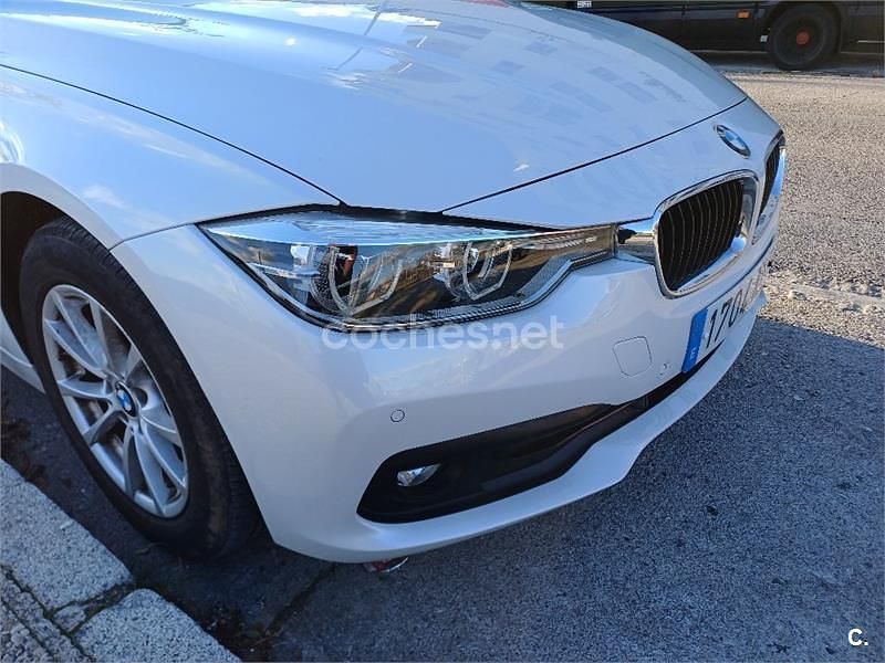 Usado BMW 320 190 CV (139 kW) 2018 Blanco Familiar