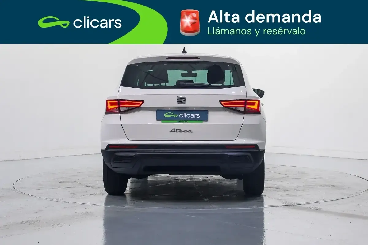 Usado Seat Ateca Reference 116 CV (85 kW) 2022 Blanco SUV