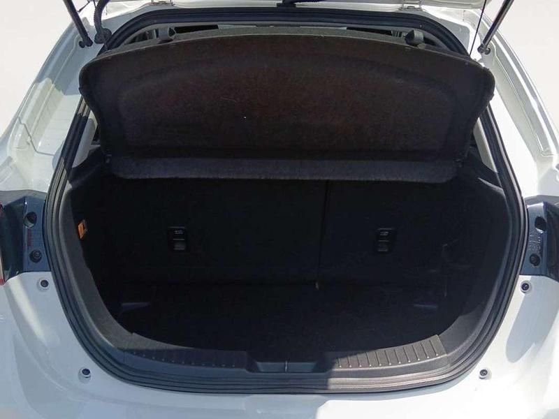 Usado Mazda 2 91 CV (66 kW) 2021 Blanco Utilitario