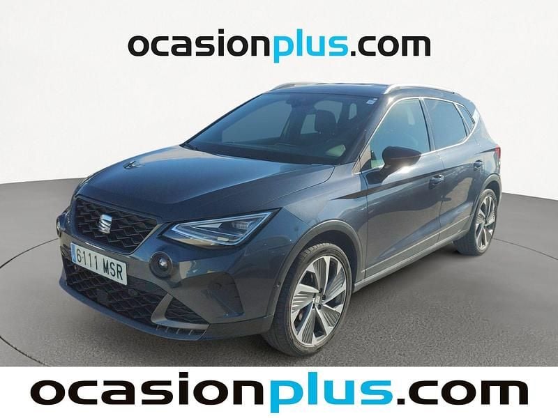 Gris Usado 2024 Seat Arona FR SUV | 19.728 € (Precio justo) - Imagen 1/4