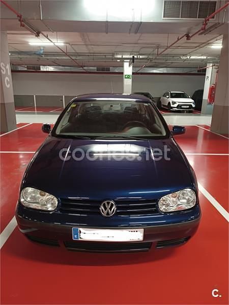 Usado VW Golf IV Conceptline 90 CV (66 kW) 2000 Azul Berlina