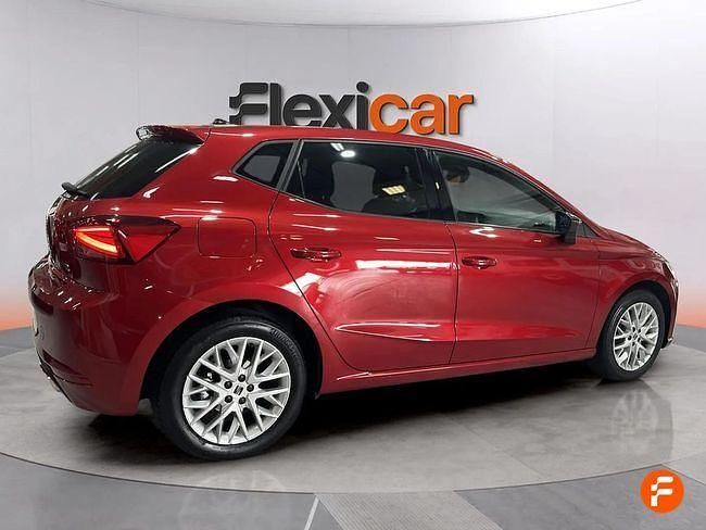 Usado Seat Ibiza FR 110 CV (80 kW) 2022 Rojo Utilitario