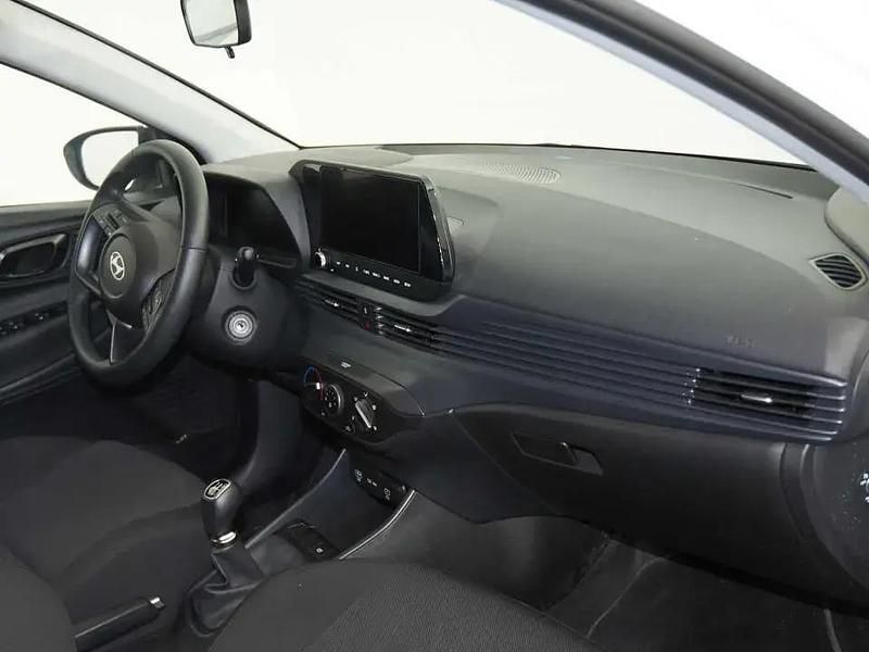 Usado Hyundai Bayon 108 CV (79 kW) 2025 Blanco SUV