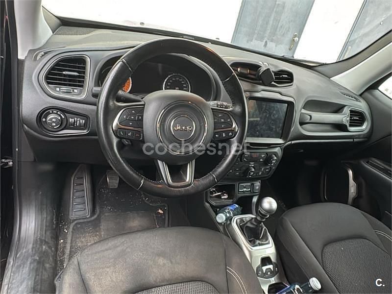 Usado Jeep Renegade Limited 120 CV (88 kW) 2018 Negro SUV