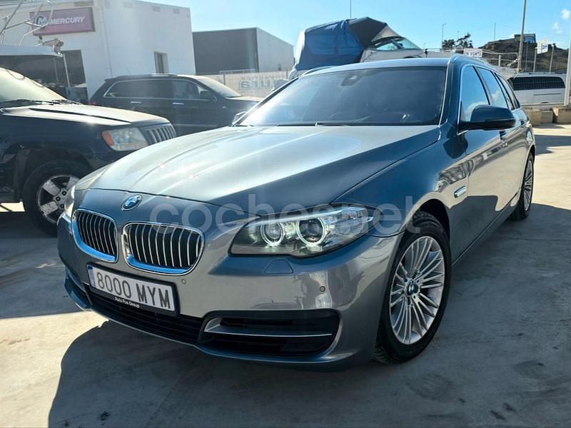 Gris / plata Usado 2017 BMW 520 Familiar | 14.999 € (Buen precio) - Imagen 1/4