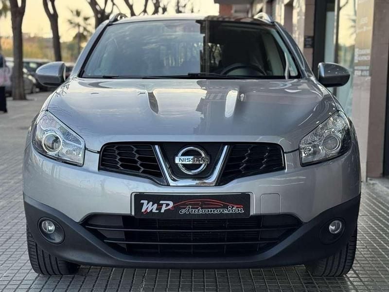 Usado Nissan Qashqai Tekna 117 CV (86 kW) 2012 Plateado SUV