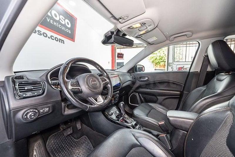 Käytetty Jeep Compass Limited 170 HP (125 kW) 2018 Harmaa Katumaasturi