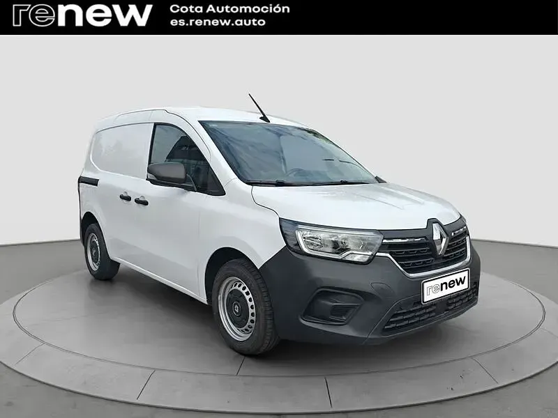 Usado Renault Kangoo 95 CV (69 kW) 2022 Blanco Monovolumen