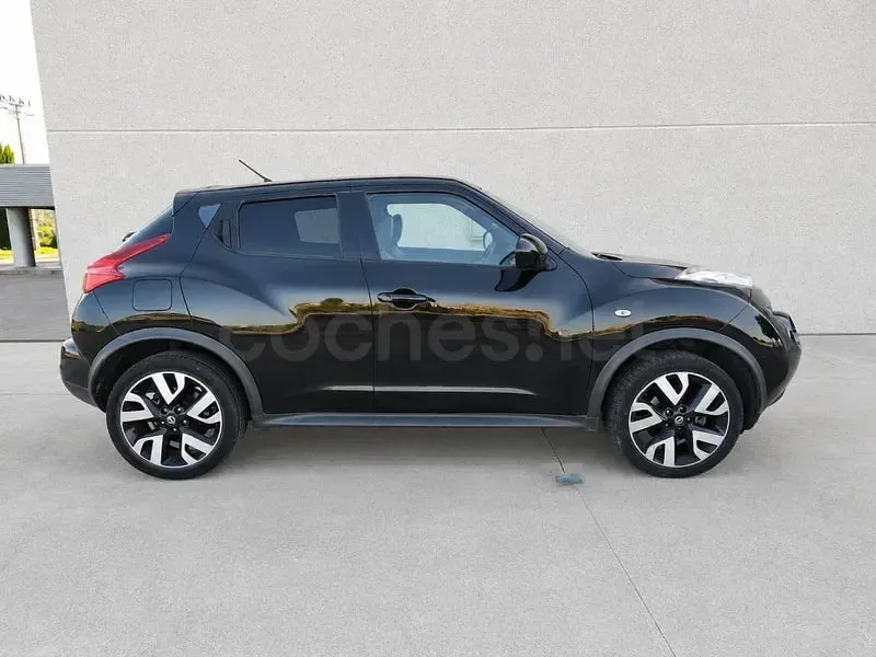 Usado Nissan Juke Premium Edition 110 CV (80 kW) 2014 Negro SUV