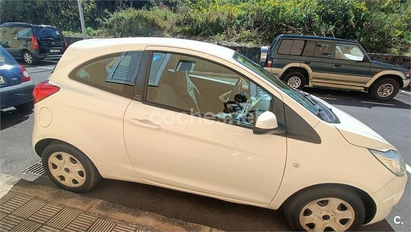 Usado Ford Ka ST 69 CV (50 kW) 2014 Blanco Berlina