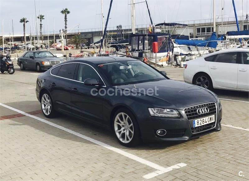 Gris / plata Usado 2010 Audi A5 Sportback Berlina | 10.000 € (Buen precio) - Imagen 1/4