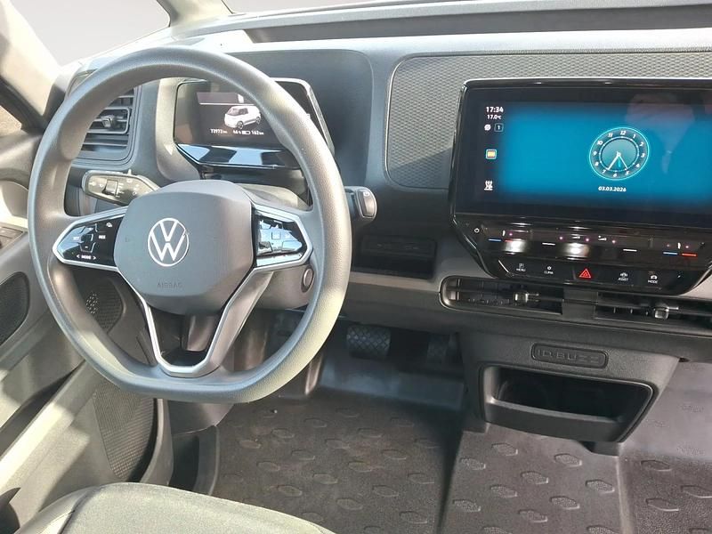 Usado VW ID. Buzz Pro 150 kW (204 CV) 2023 Blanco Monovolumen