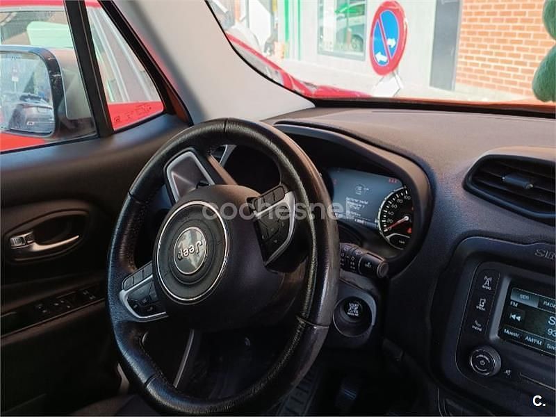 Usado Jeep Renegade Limited 140 CV (102 kW) 2015 Rojo SUV