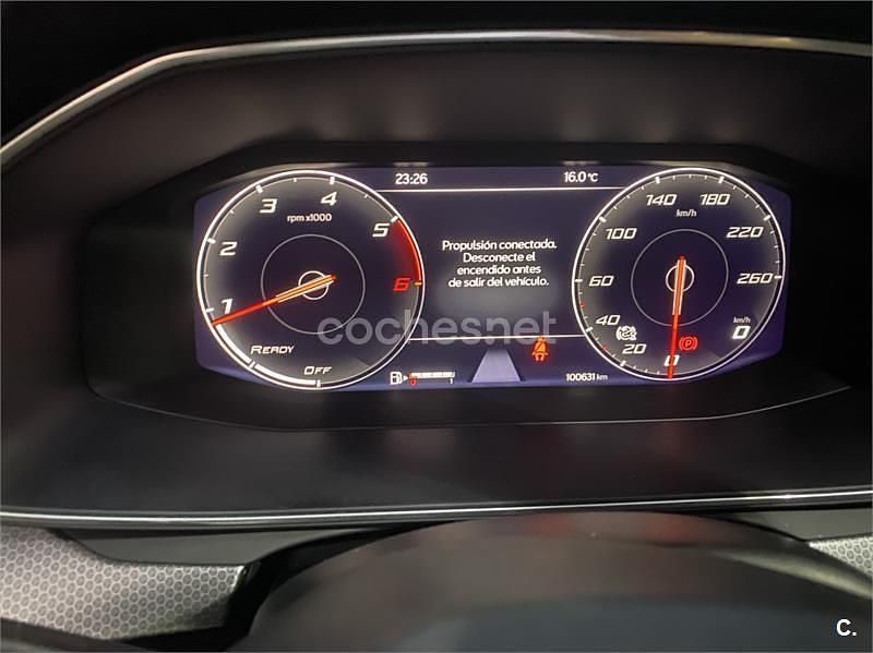 Usado Seat Leon Style 115 CV (84 kW) 2021 Blanco Berlina