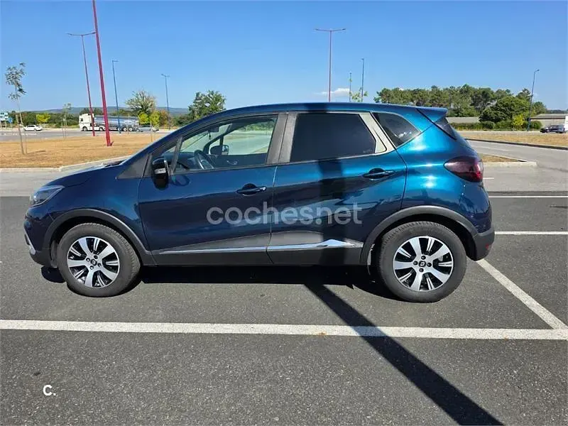 Usado Renault Captur LIMITED 90 CV (66 kW) 2019 Azul SUV