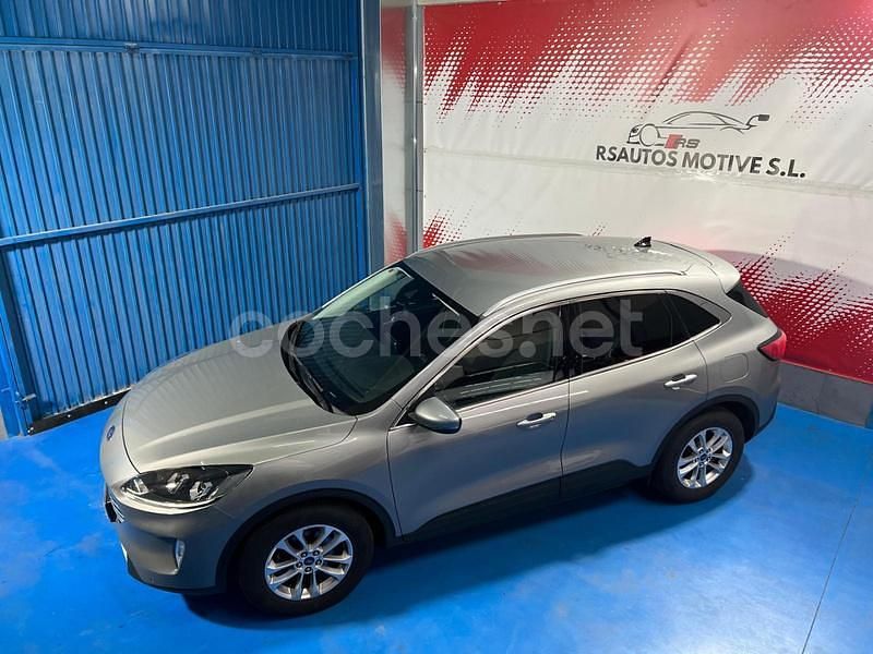Usado Ford Kuga Titanium 120 CV (88 kW) 2020 Gris / plata SUV