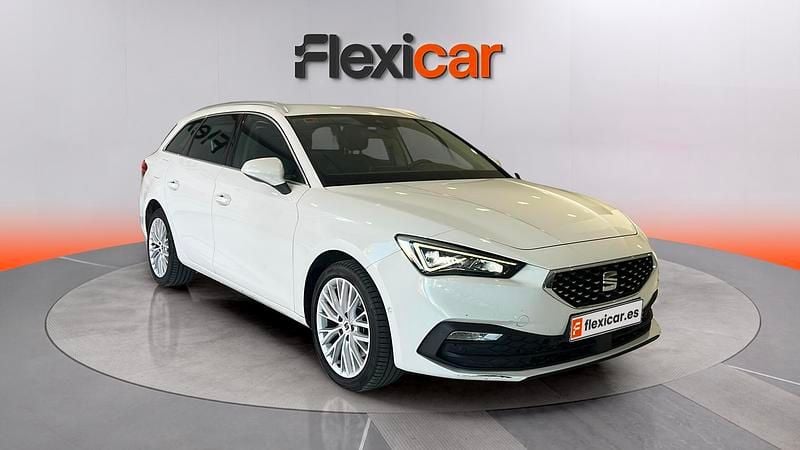 Usado Seat Leon XCELLENCE 204 CV (150 kW) 2021 Blanco Familiar