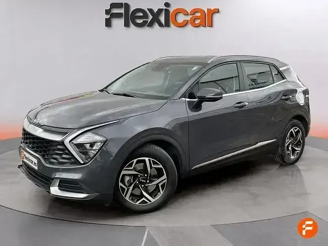Usado Kia Sportage 136 CV (100 kW) 2023 Negro SUV