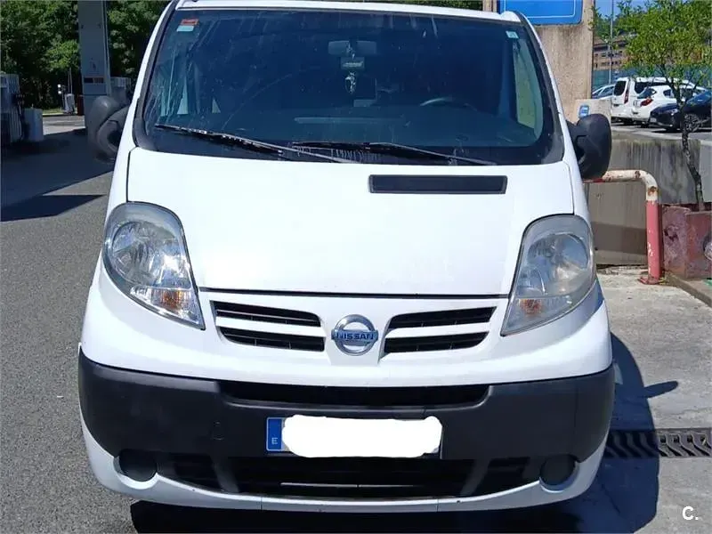 Usado Nissan Primastar Comfort 150 CV (110 kW) 2007 Blanco Monovolumen