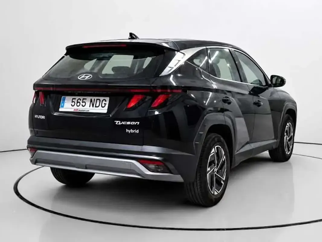 Usado Hyundai Tucson 215 CV (158 kW) 2025 Negro SUV