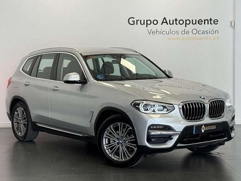 Plateado Usado 2021 BMW X3 Luxury Line SUV | 28.390 € (Caro) - Imagen 1/4