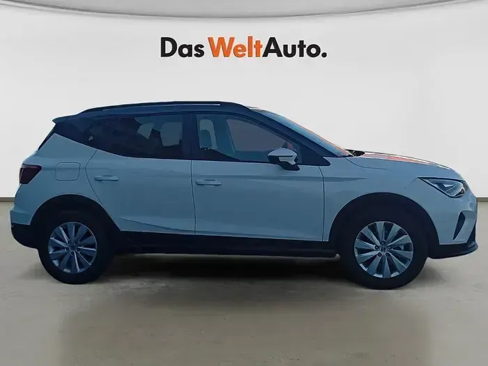 Usado Seat Arona Style 115 CV (84 kW) 2025 Blanco SUV