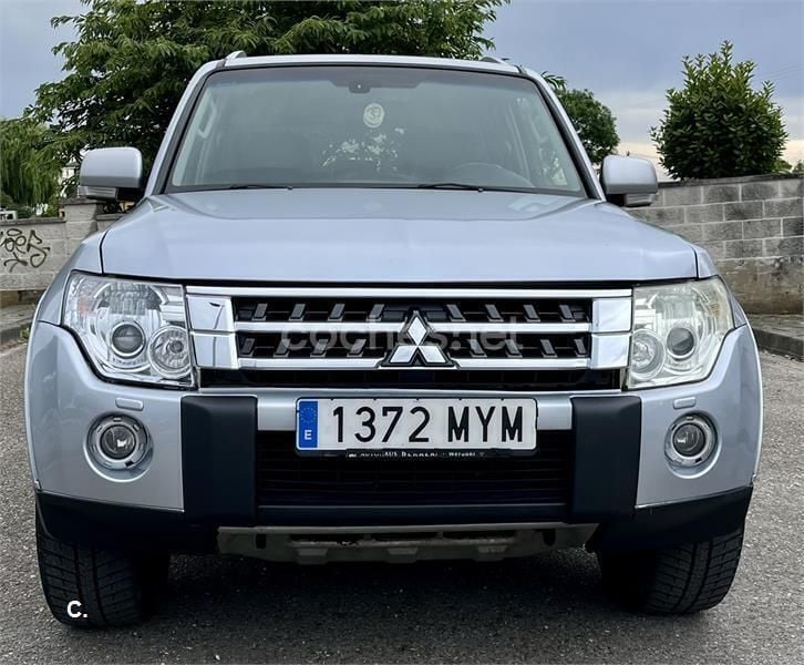 Gris / plata Usado 2008 Mitsubishi Montero SUV | 16.990 € (Precio justo) - Imagen 1/4