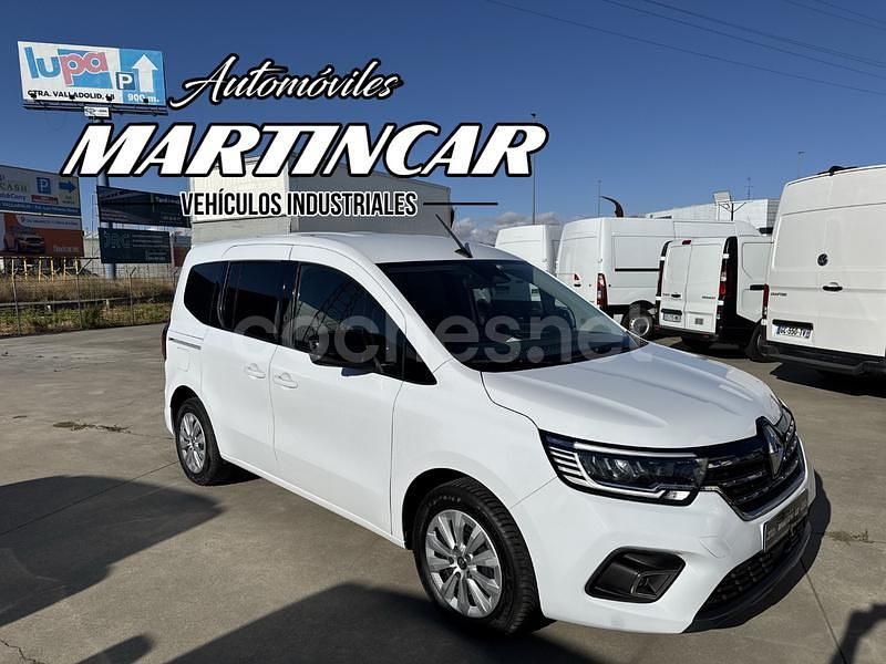 Usado Renault Kangoo Zen 95 CV (69 kW) 2022 Blanco Monovolumen