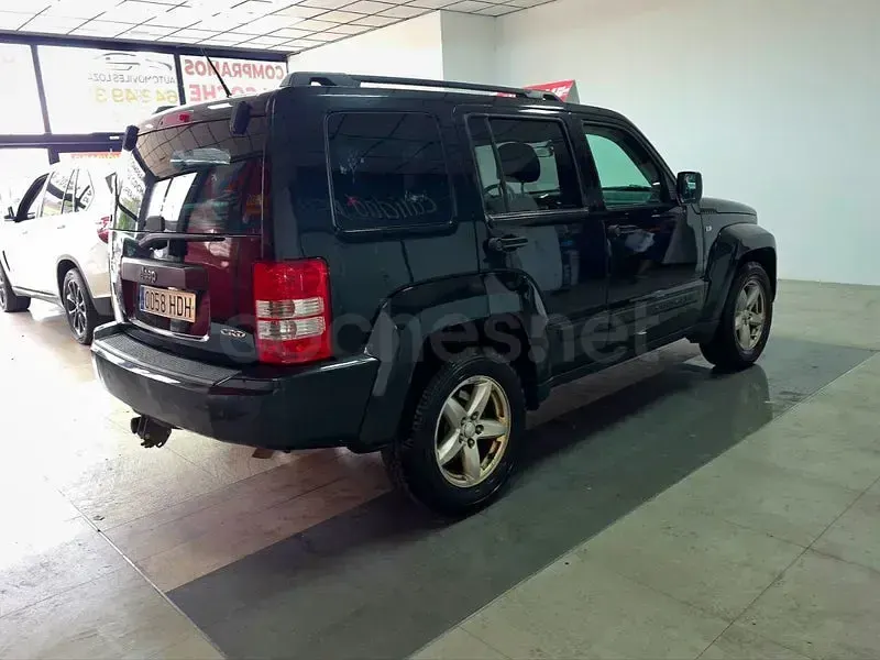 Usado Jeep Cherokee Limited 177 CV (130 kW) 2011 Negro SUV
