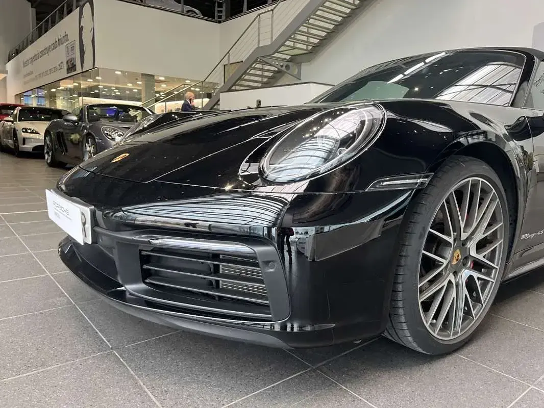 Usado Porsche 992 450 CV (330 kW) 2023 Negro Coupe