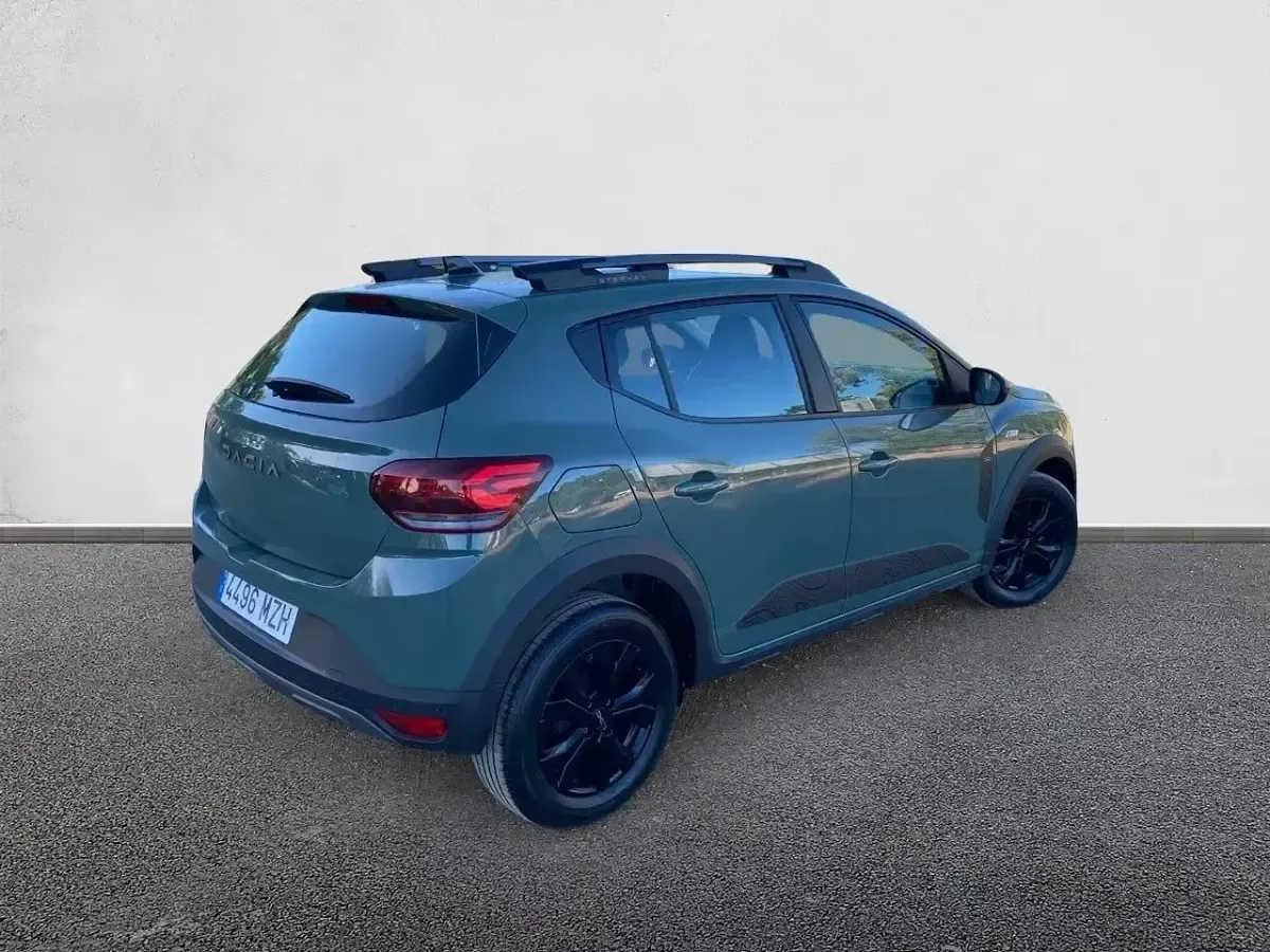 Usado Dacia Sandero Extreme 101 CV (74 kW) 2025 Gris