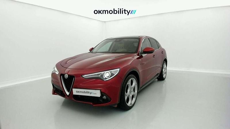 Rojo Usado 2022 Alfa Romeo Stelvio Sprint SUV | 32.850 € (Caro) - Imagen 1/4