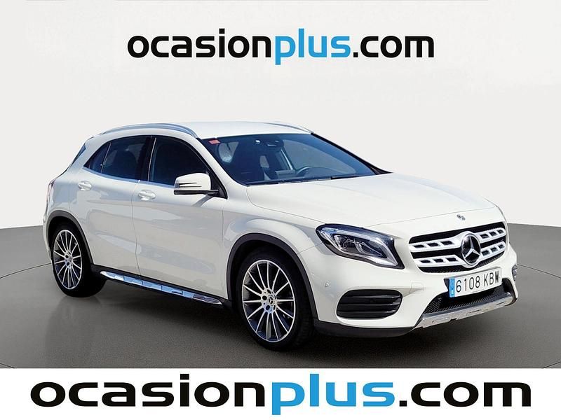 Usado Mercedes GLA200 AMG 156 CV (114 kW) 2017 Blanco SUV