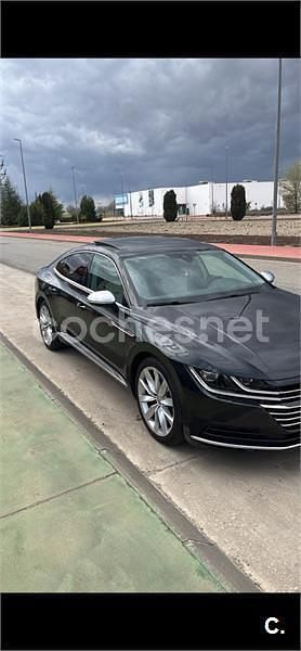 Usado VW Arteon Elegance 239 CV (175 kW) 2018 Negro Utilitario