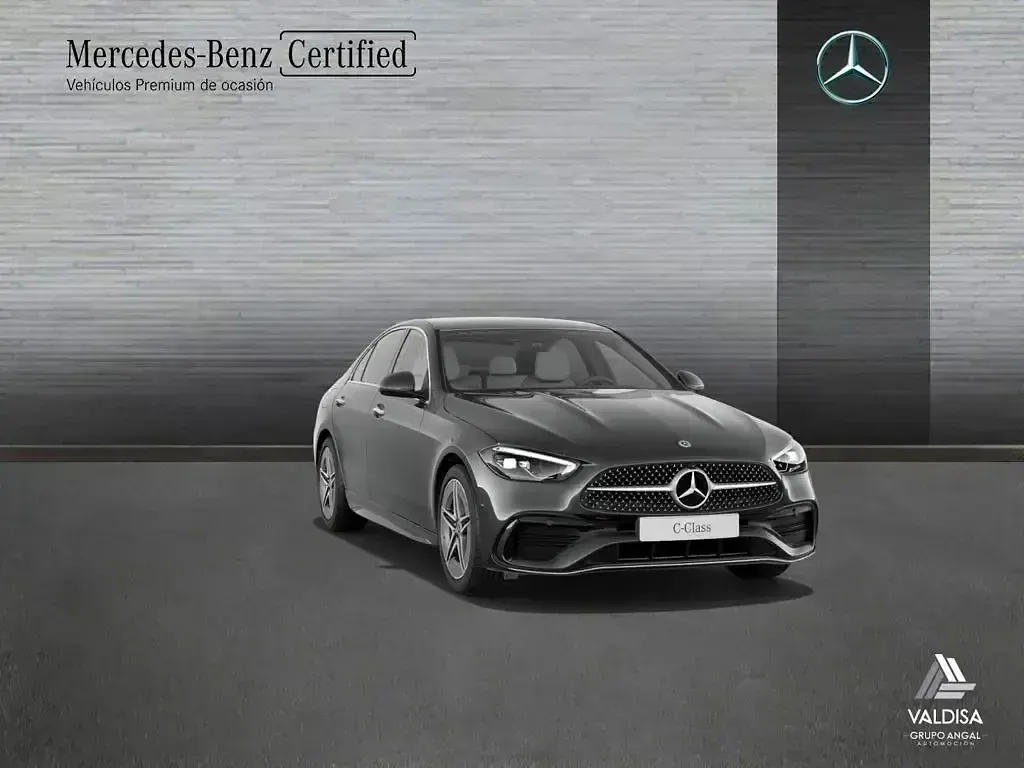 Usado Mercedes C220 AMG line 200 CV (147 kW) 2023 Gris grafito Berlina