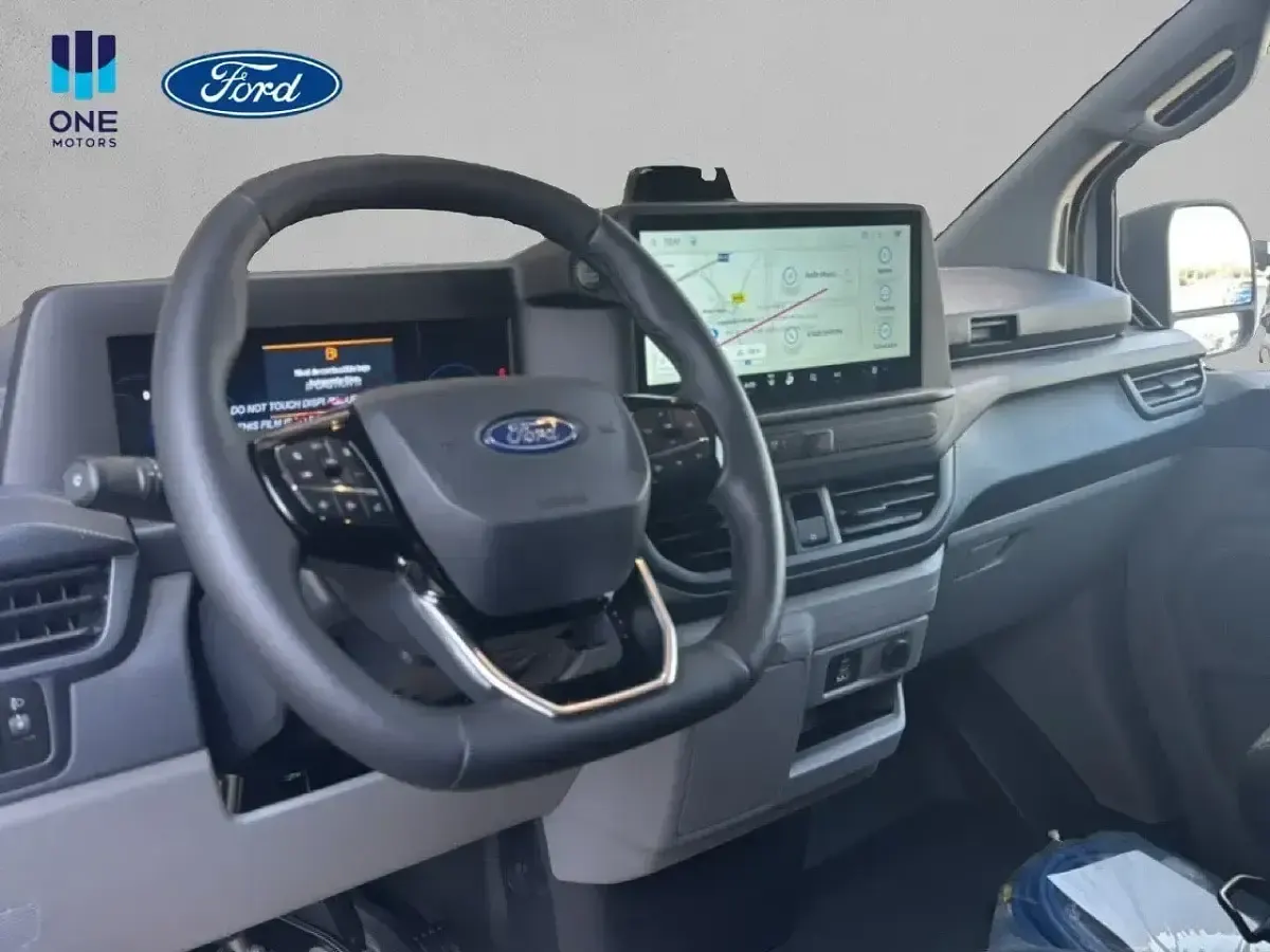 Nuevo Ford Transit Trend 170 kW (232 CV) 2026 Blanco Berlina