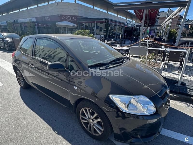 Usado Toyota Auris Luna 124 CV (91 kW) 2008 Negro Utilitario