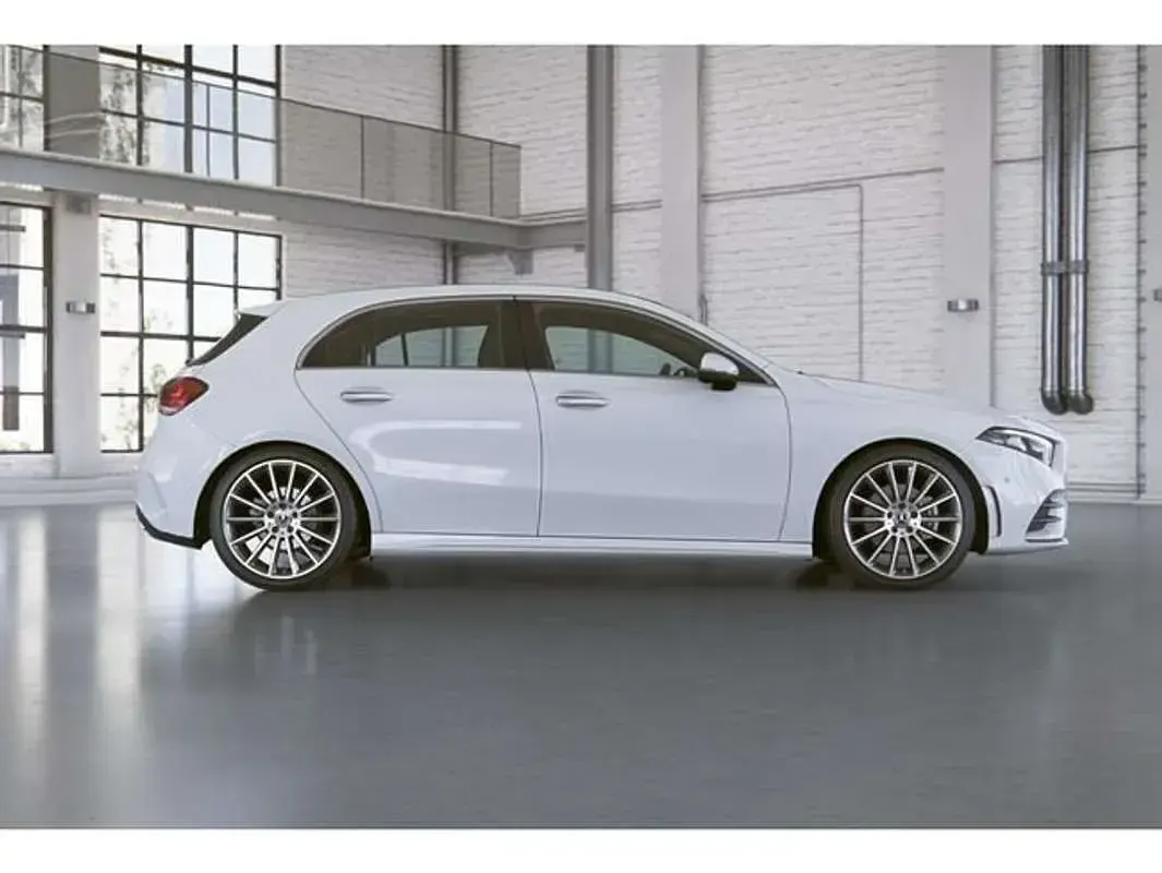 Usado Mercedes A180 136 CV (100 kW) 2022 Blanco Berlina