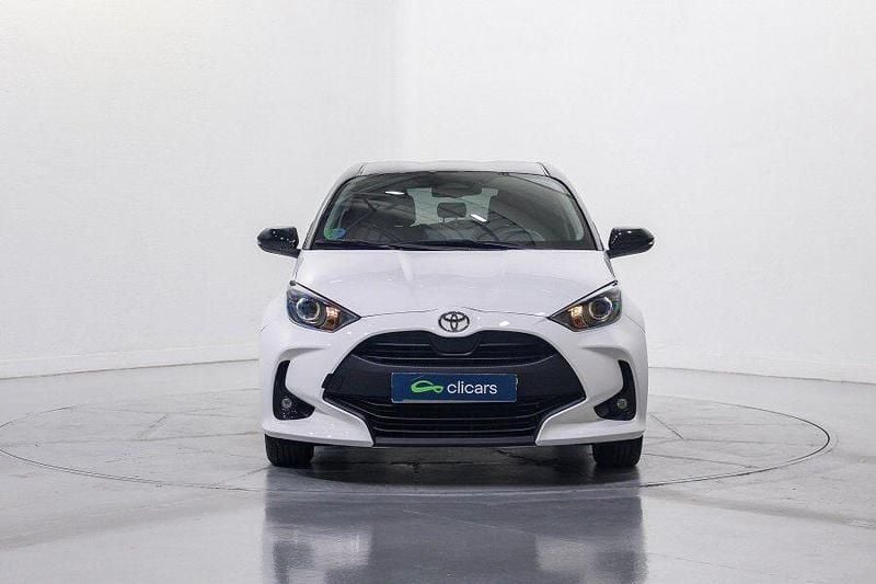 Usado Toyota Yaris Hybrid Business Edition 116 CV (85 kW) 2024 Blanco Berlina