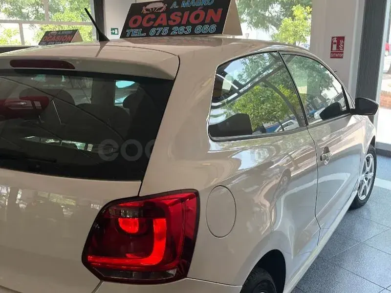 Usado VW Polo Sport 105 CV (77 kW) 2013 Blanco Utilitario