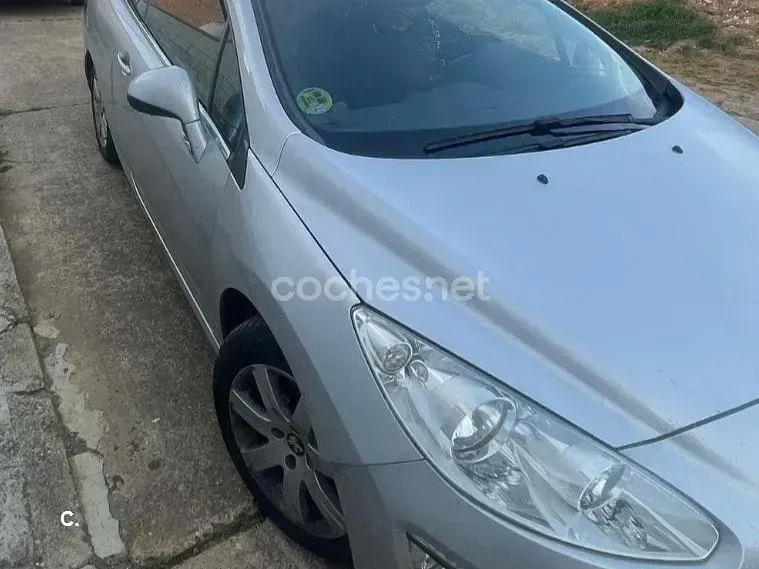 Usado Peugeot 308 CC Active 115 CV (84 kW) 2015 Blanco Descapotable