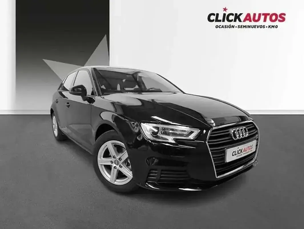 Usado Audi A3 Comfort 151 CV (111 kW) 2020 Negro Berlina